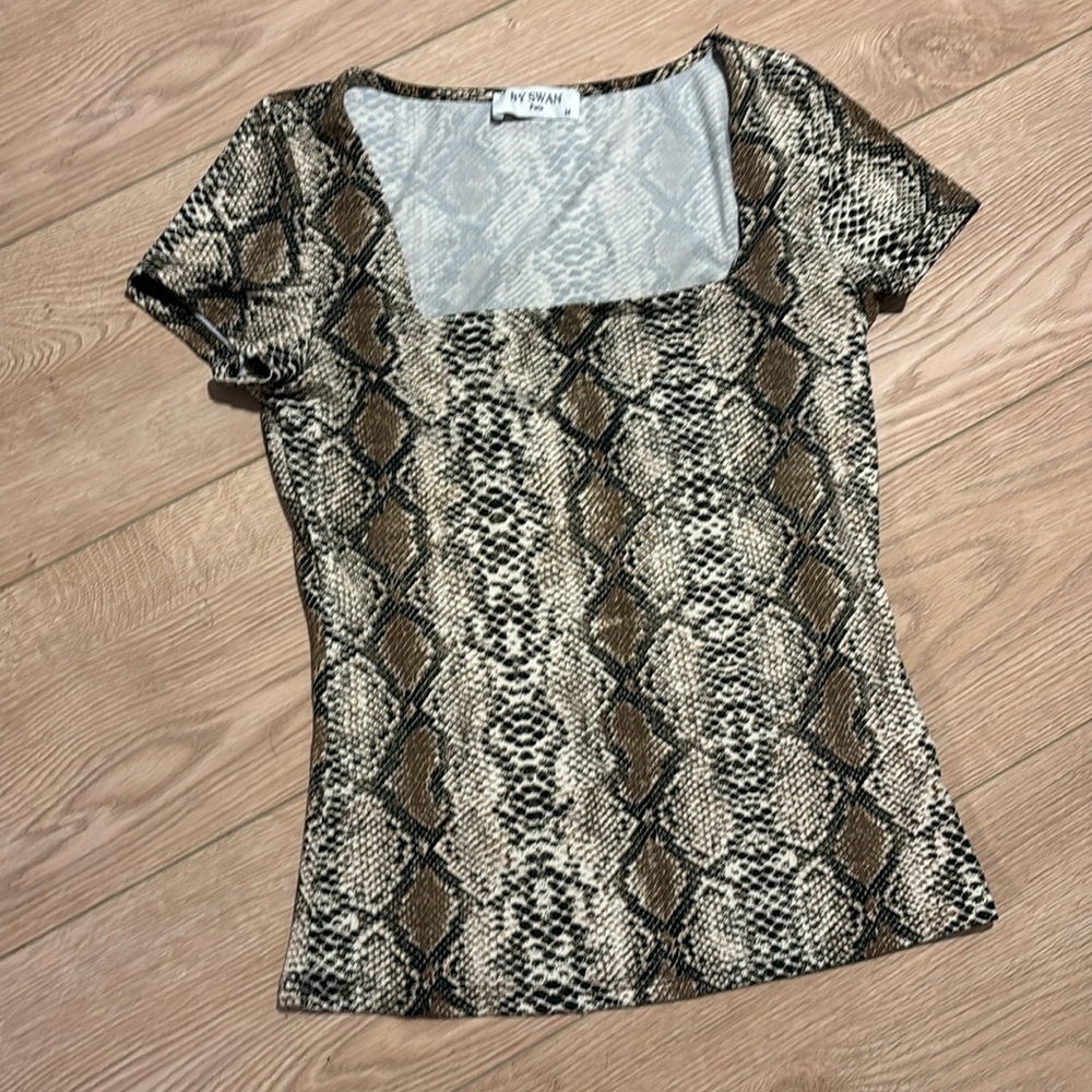 Contour Snake Print Squareneck Shirt